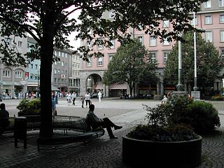 Der Johannes-Rau-Platz im Zentrum Barmens