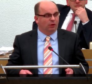 Ratsbericht: Sozialdezernent Kühn (SPD) mit infamen Unterstellungen